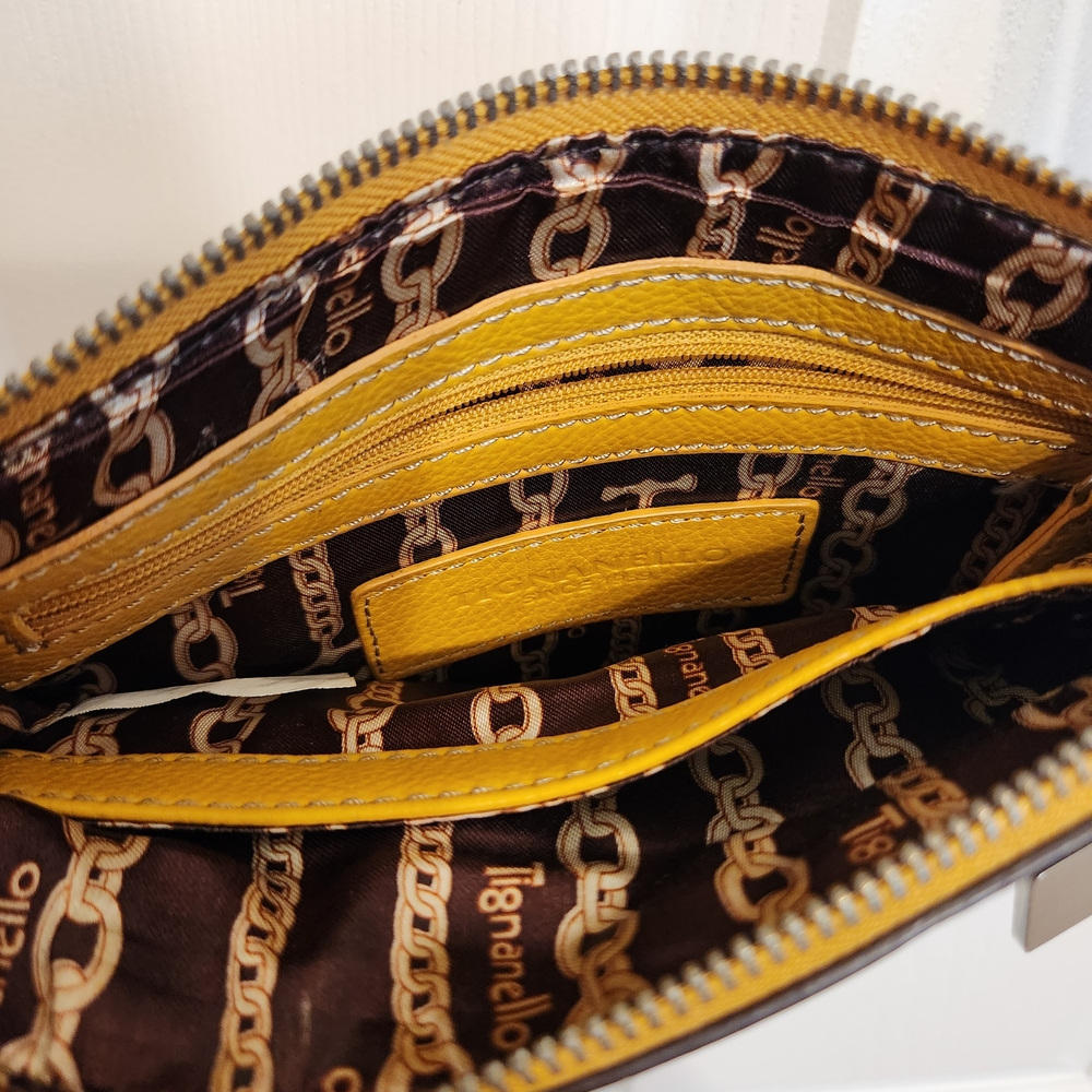 Tignanello crossbody shoulder bag - Picture 2 of 5